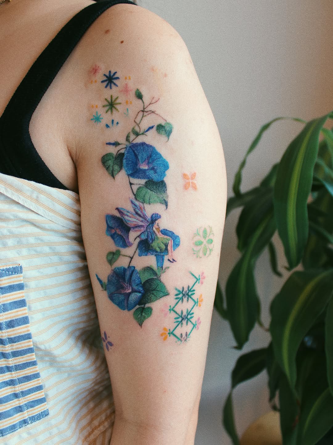 Tattoo by @miikasche — fine_line, watercolor