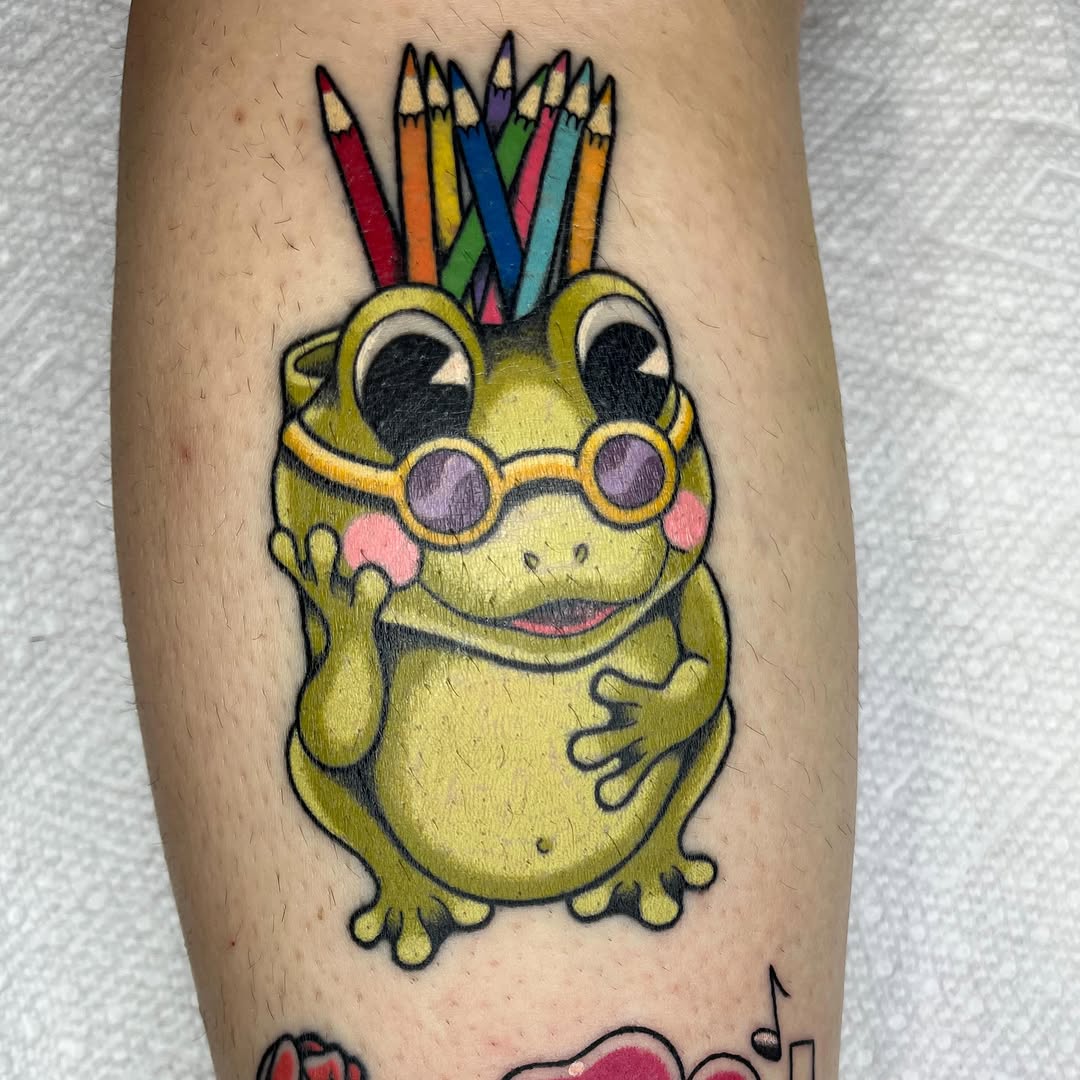 Tattoo by @stabbybrooks — new_school