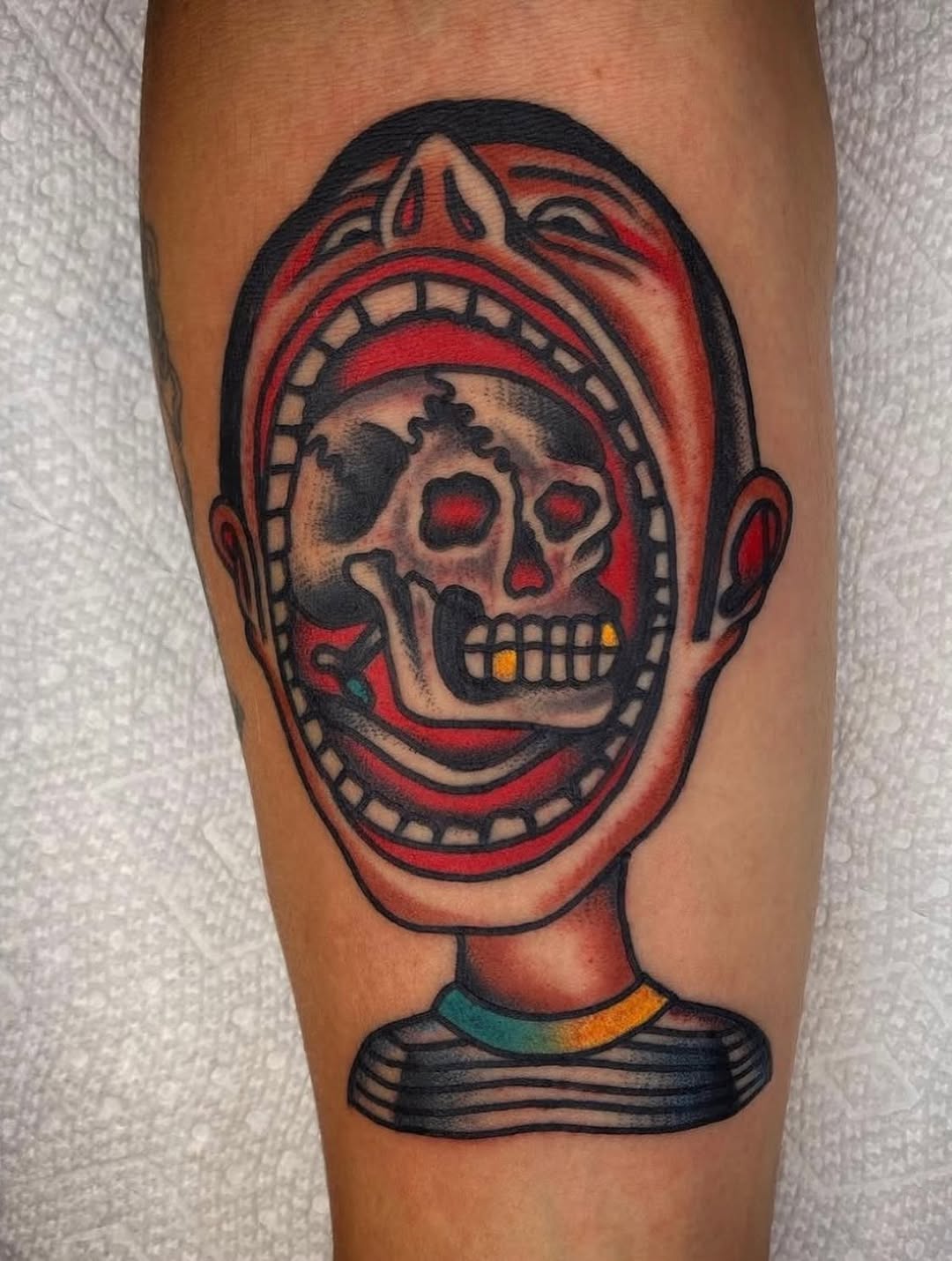 Tattoo by @totota2s — american_traditional, neo_traditional