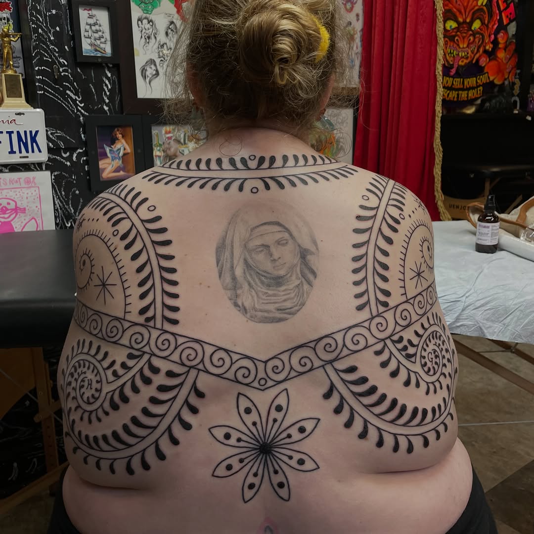 Tattoo by @cosmic___karma โ blackwork, ornamental