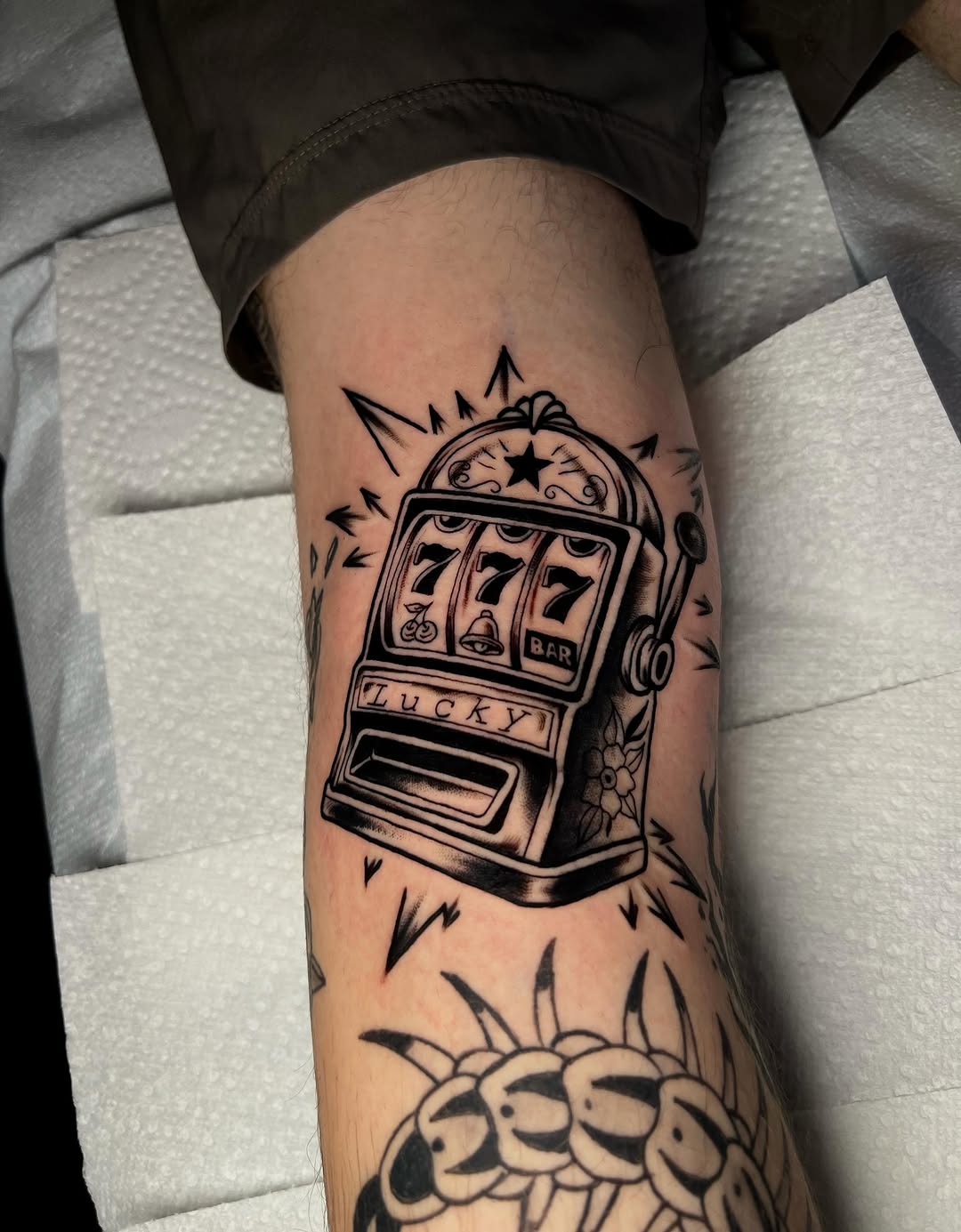 Tattoo by @mezatatt2 โ american_traditional