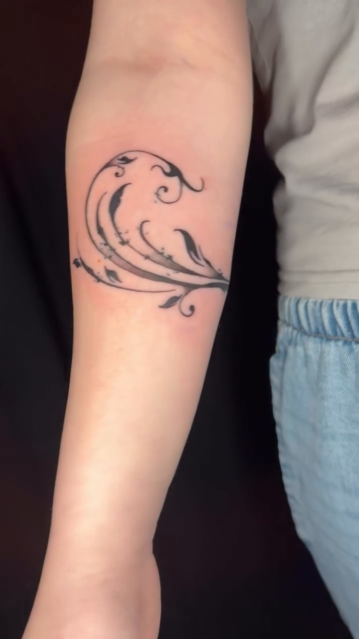 Tattoo by @bigscriptenergy — fine_line, ornamental