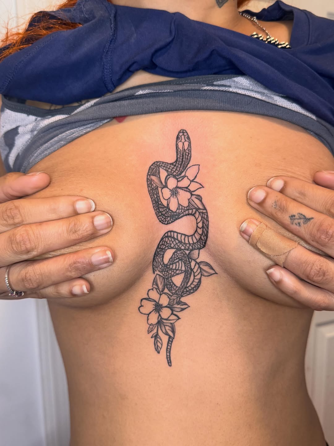 Tattoo by @tatsbycomet — fine_line, black_and_grey