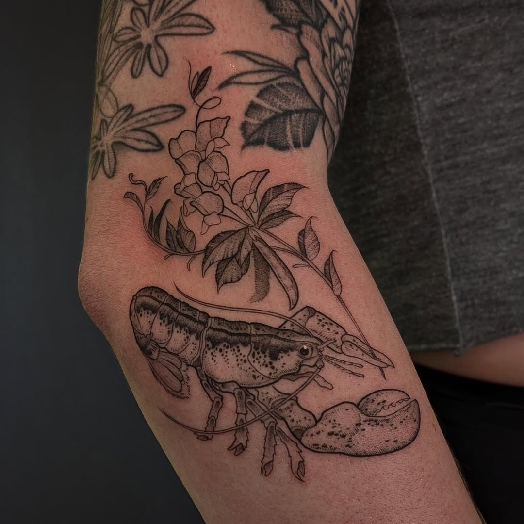 Tattoo by @spritesup โ realism, black_and_grey