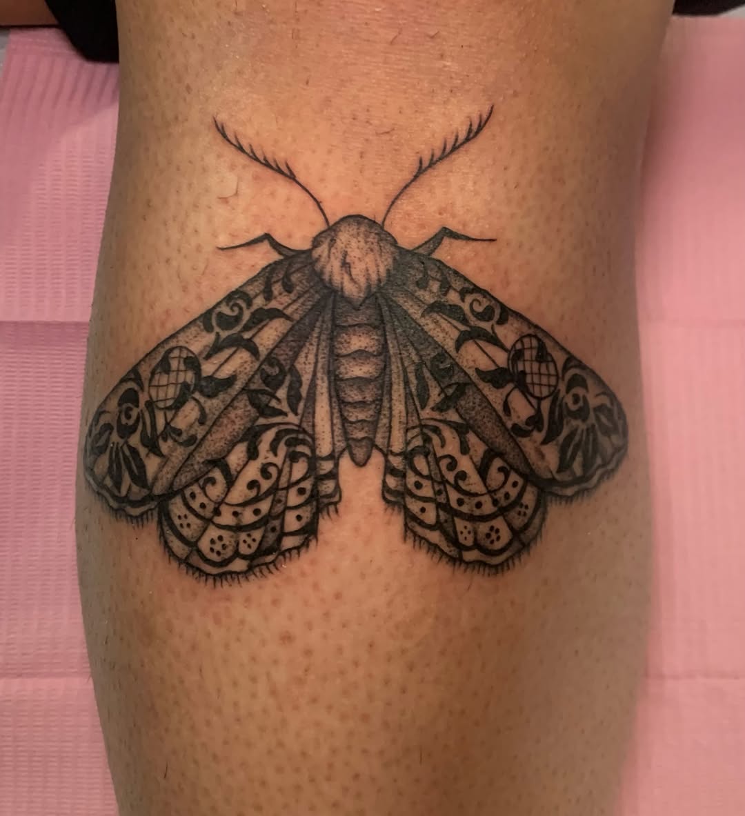 Tattoo by @manicpixxie — blackwork
