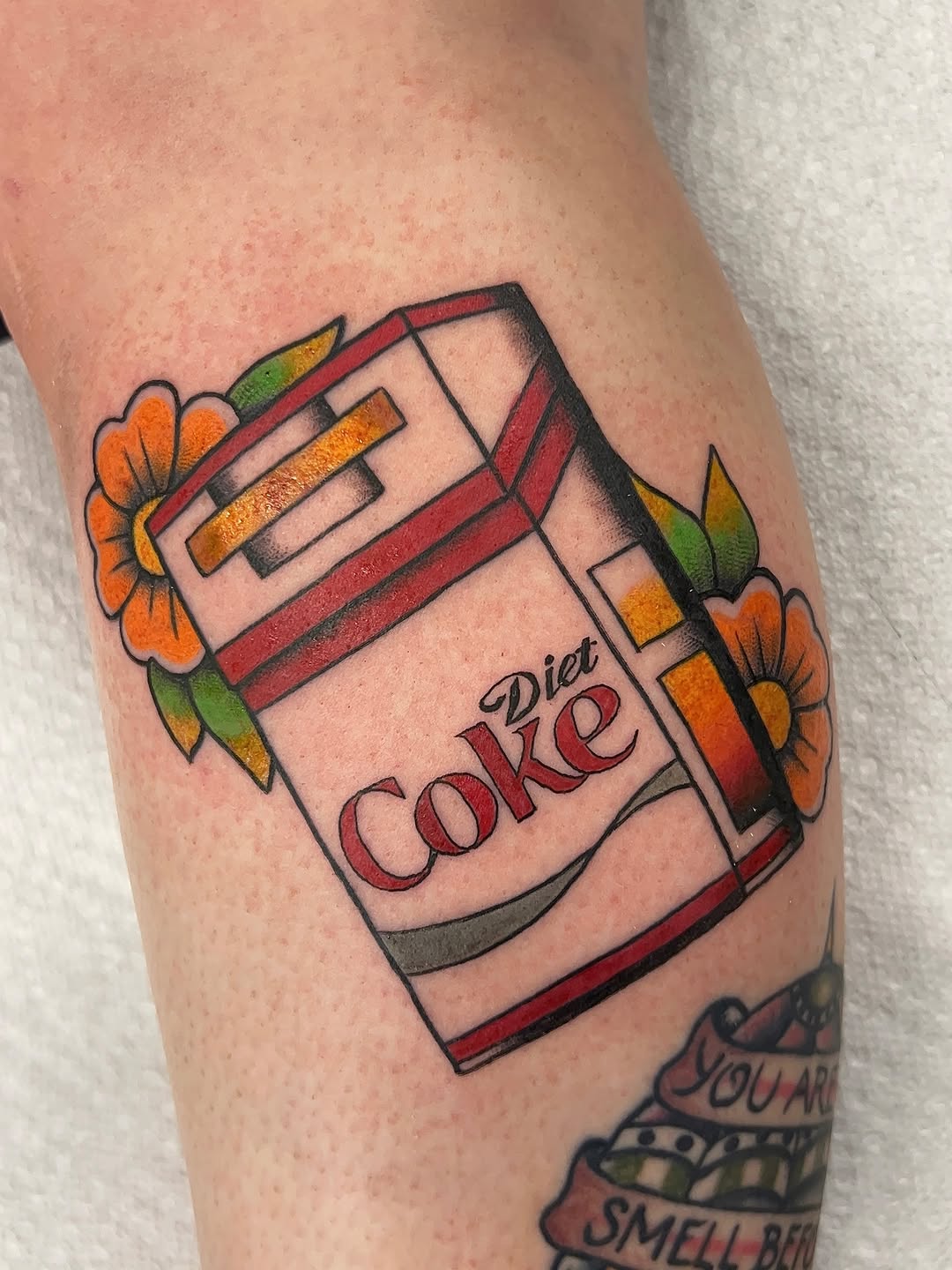 Tattoo by @devi.tattoos โ american_traditional, illustrative