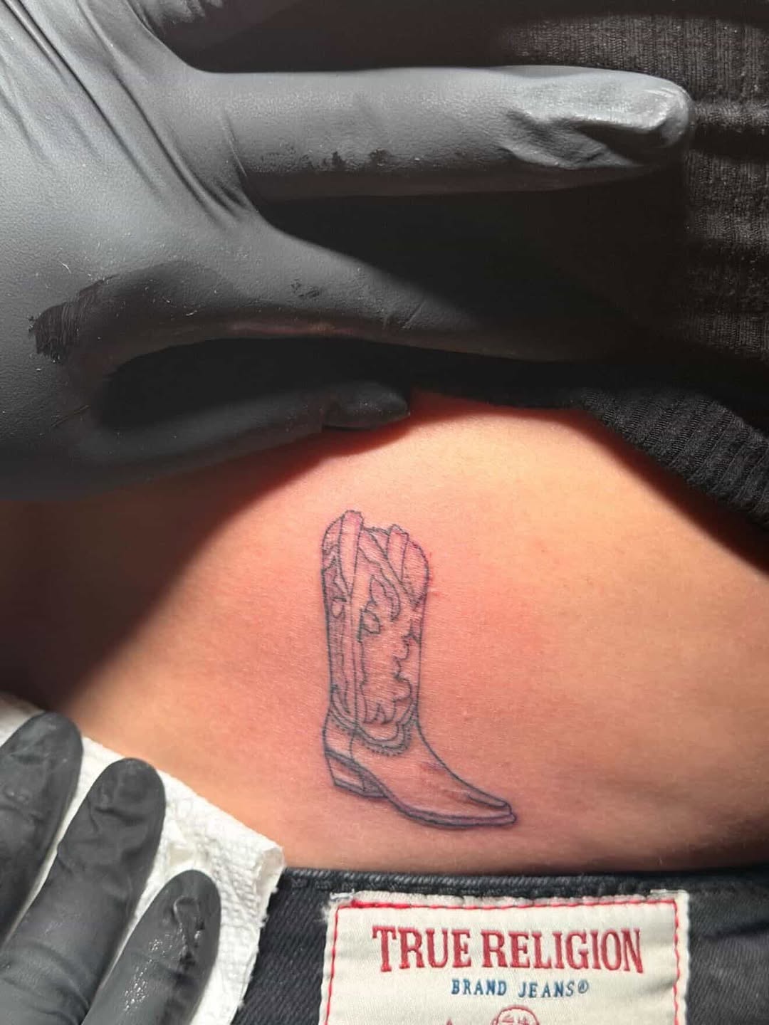 Tattoo by @chicana.mayllc — fine_line
