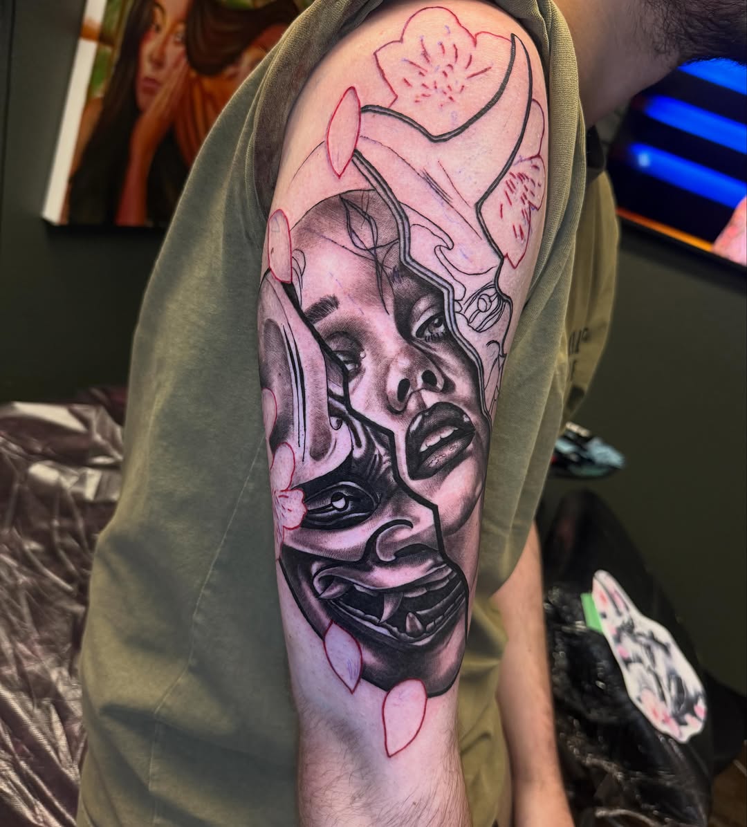 Tattoo by @jazz__martinez__ β realism, japanese_irezumi