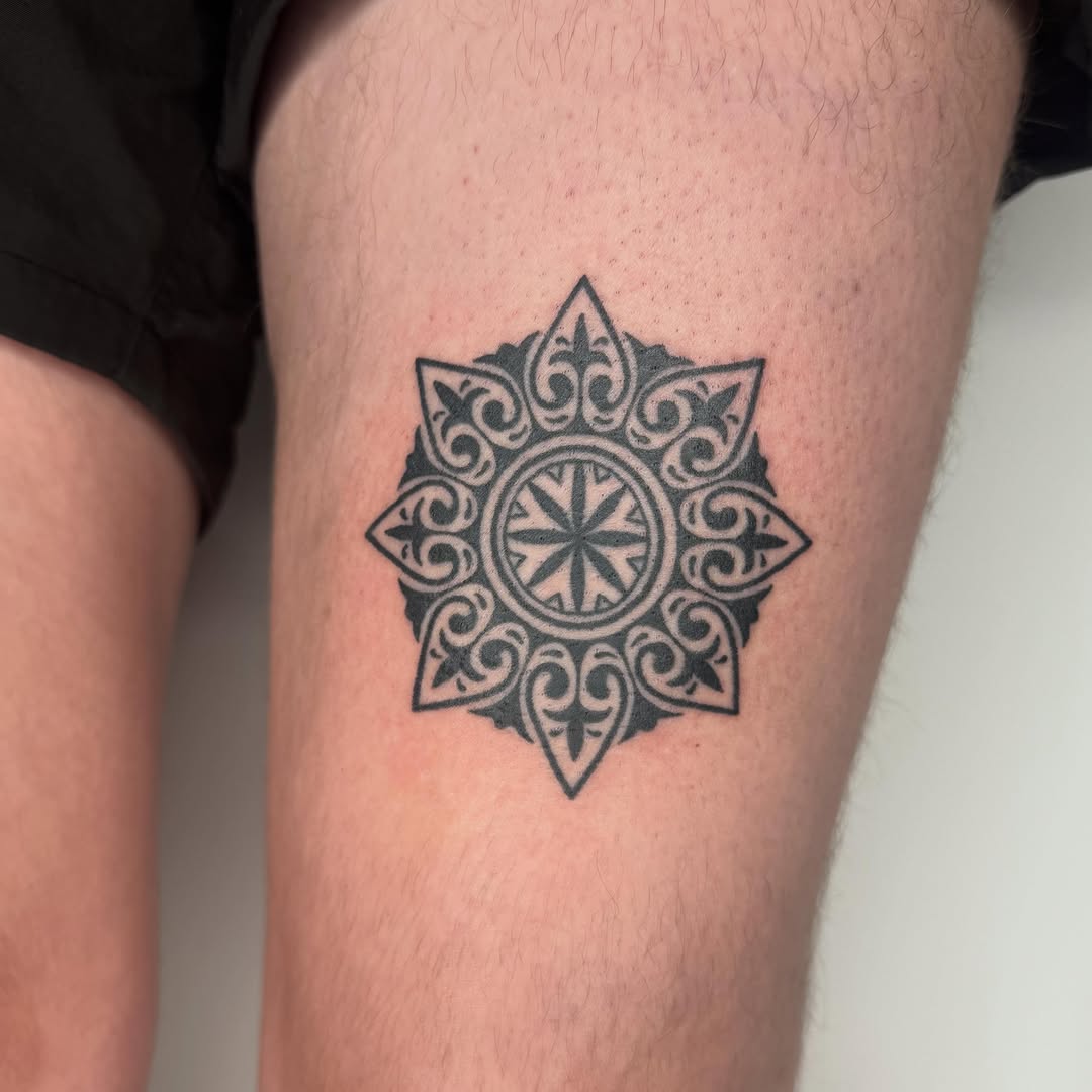 Tattoo by @microwave.00 — geometric, ornamental