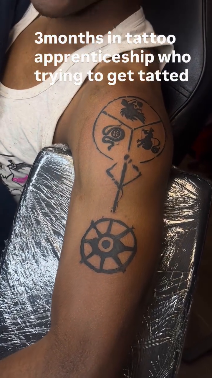 Tattoo by @tattsbyquan — blackwork