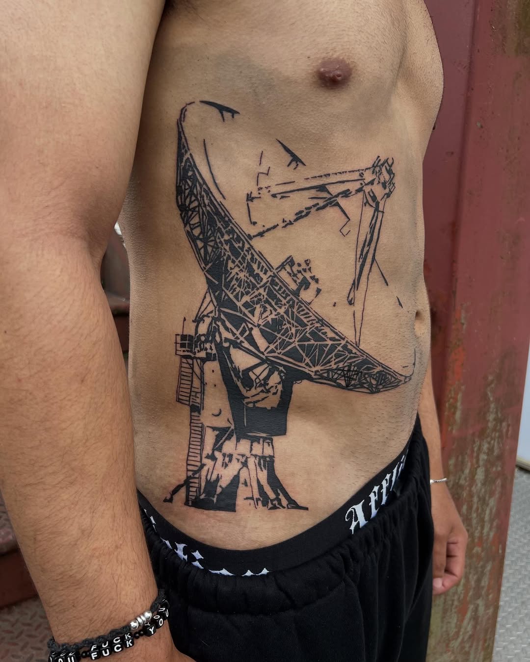 Tattoo by @ineedarocketlauncher — blackwork