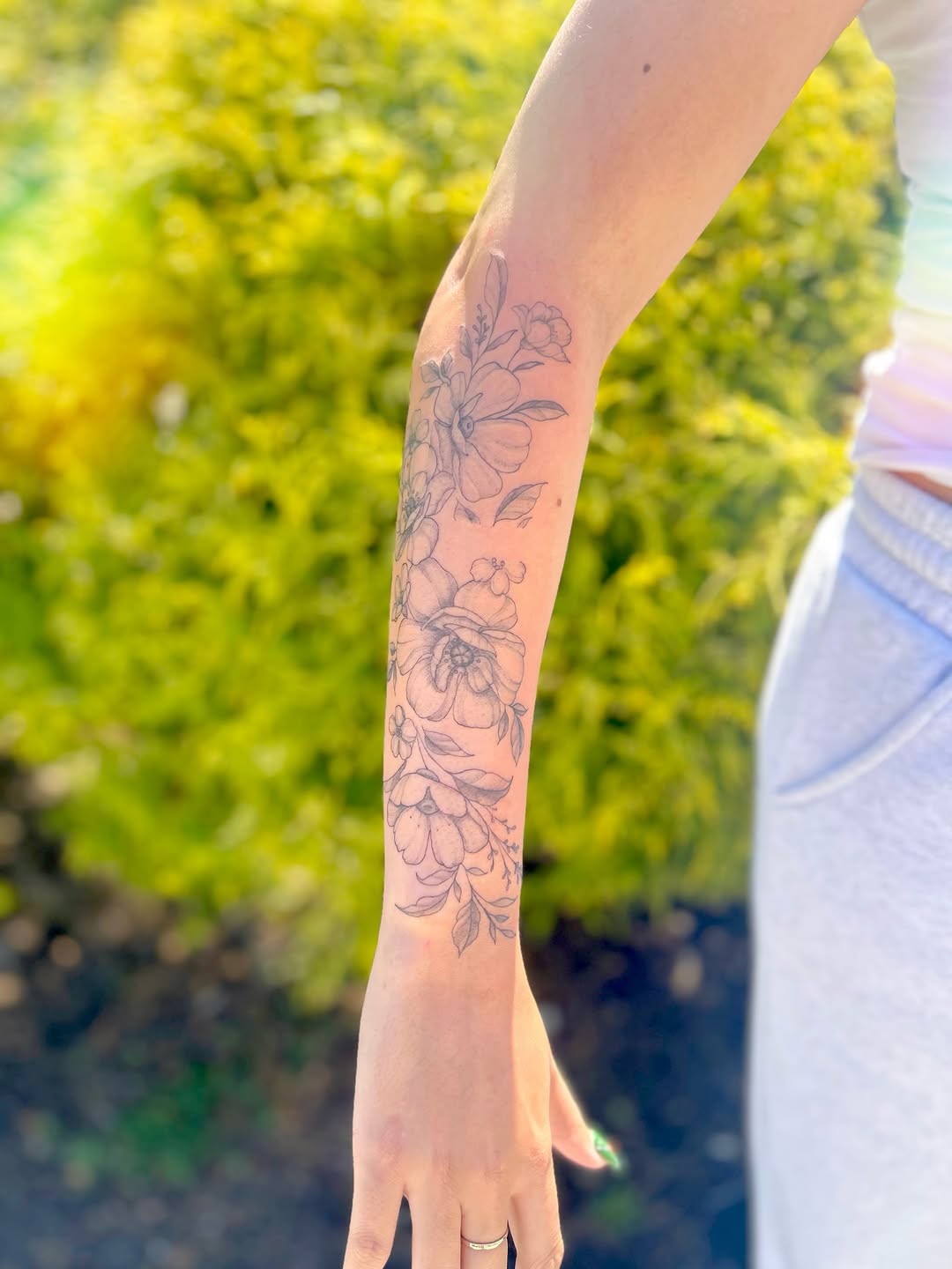 Tattoo by @alyxmakes.art — fine_line, illustrative