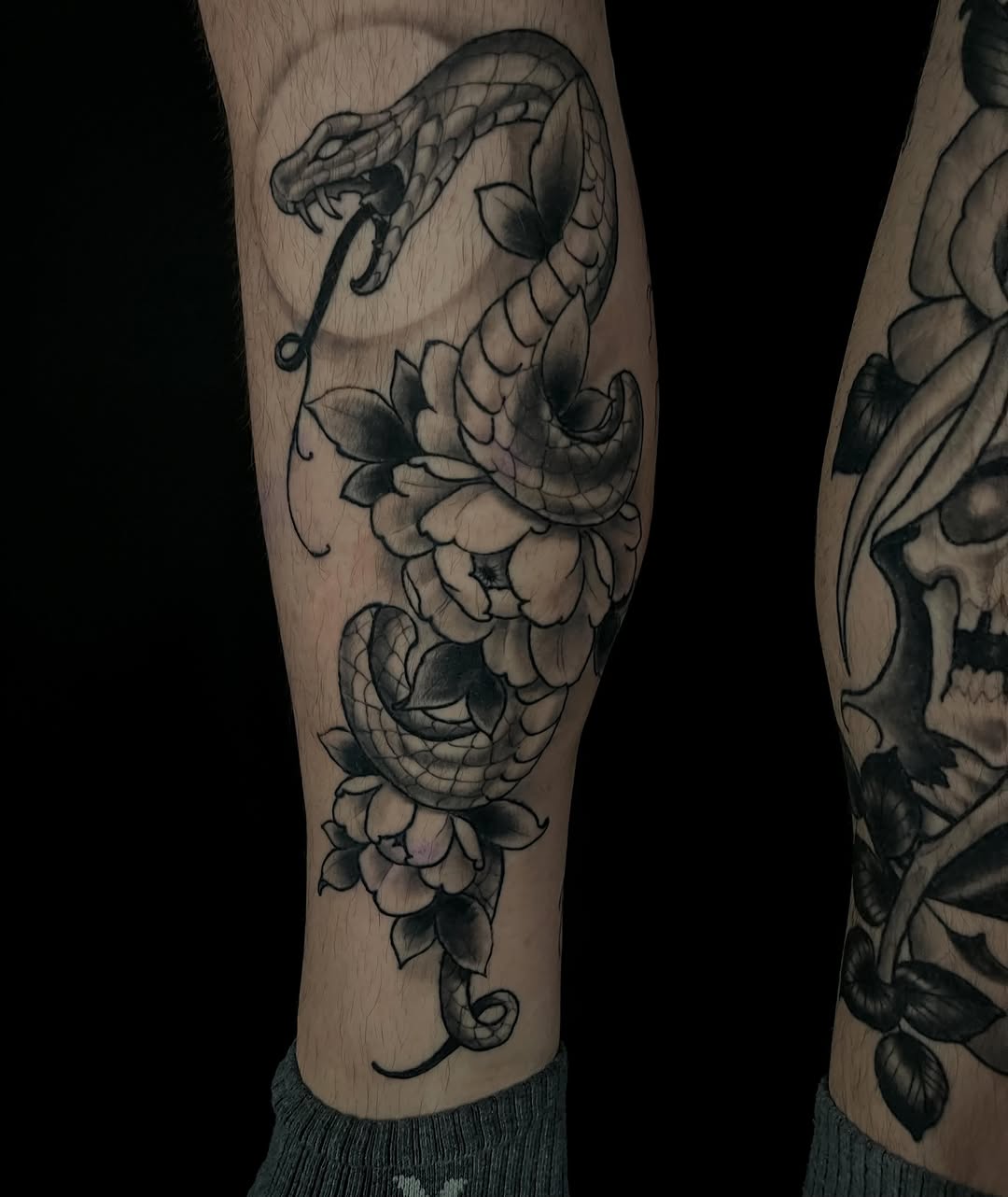 Tattoo by @dazzlefritz — japanese_irezumi, black_and_grey