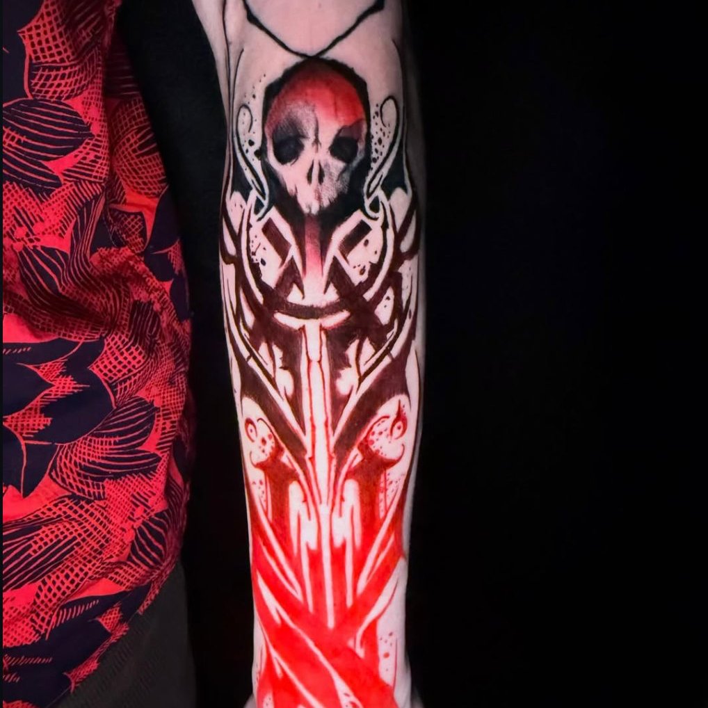 Tattoo by @skunk_punk_ink — blackwork, trash_polka
