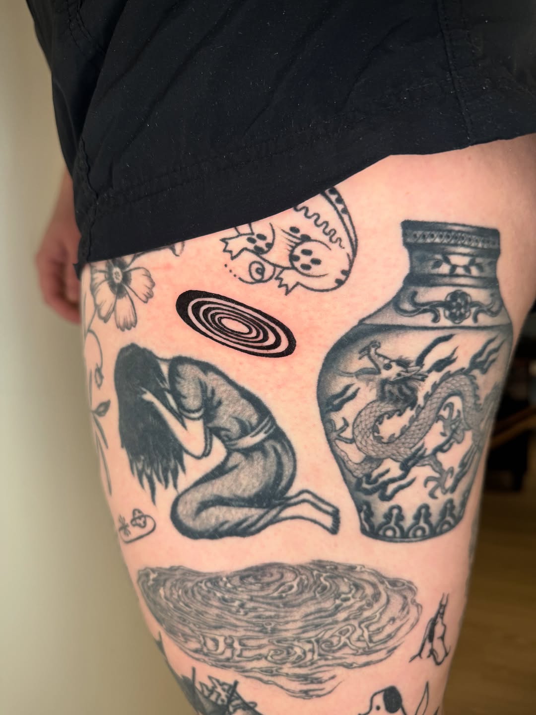 Tattoo by @fromfinlandwithluv โ black_and_grey, illustrative