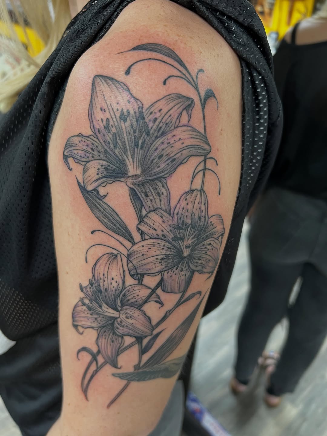 Tattoo by @dqtattoos — black_and_grey, illustrative