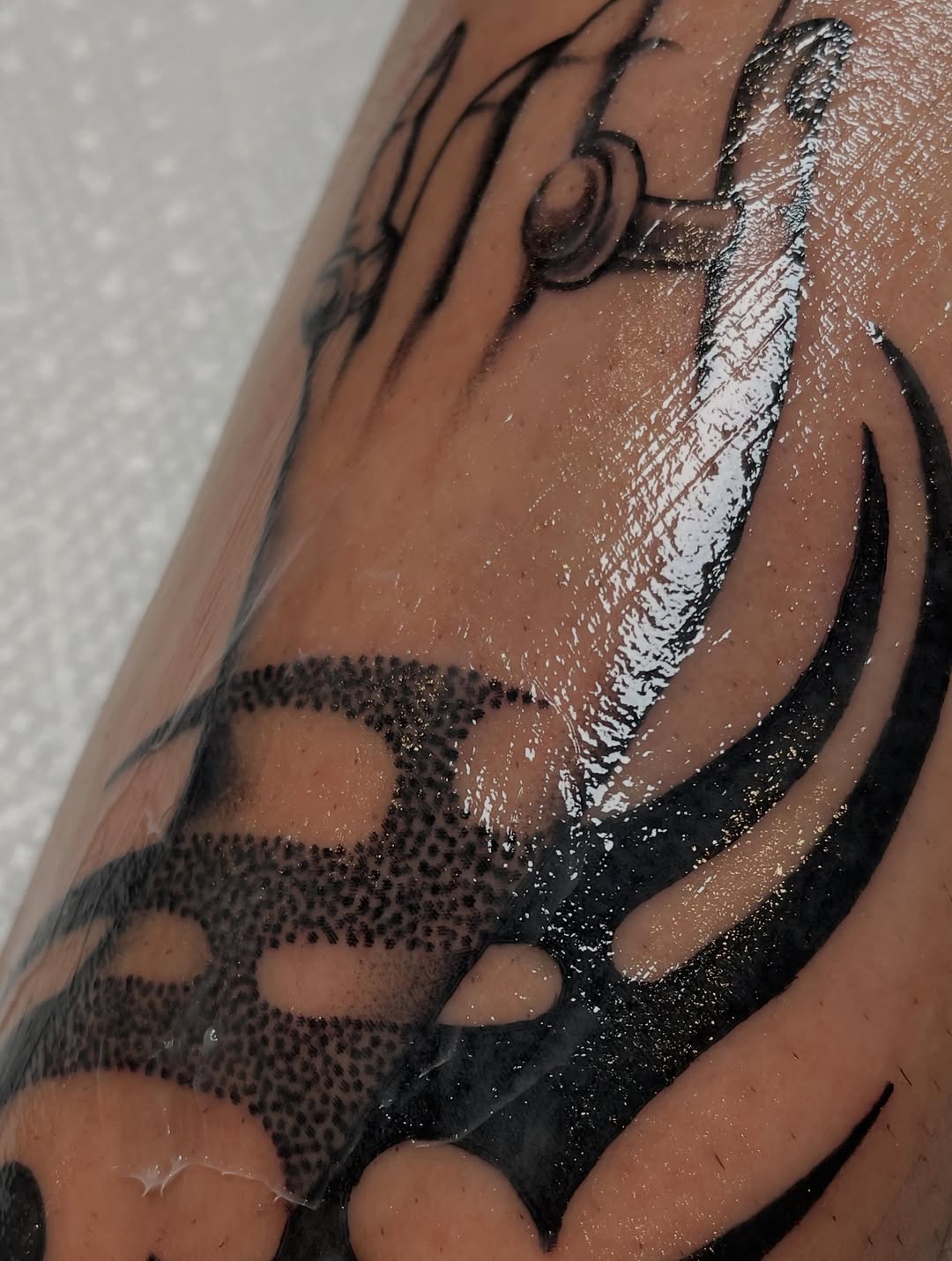 Tattoo by @miramtattoo — dotwork, blackwork