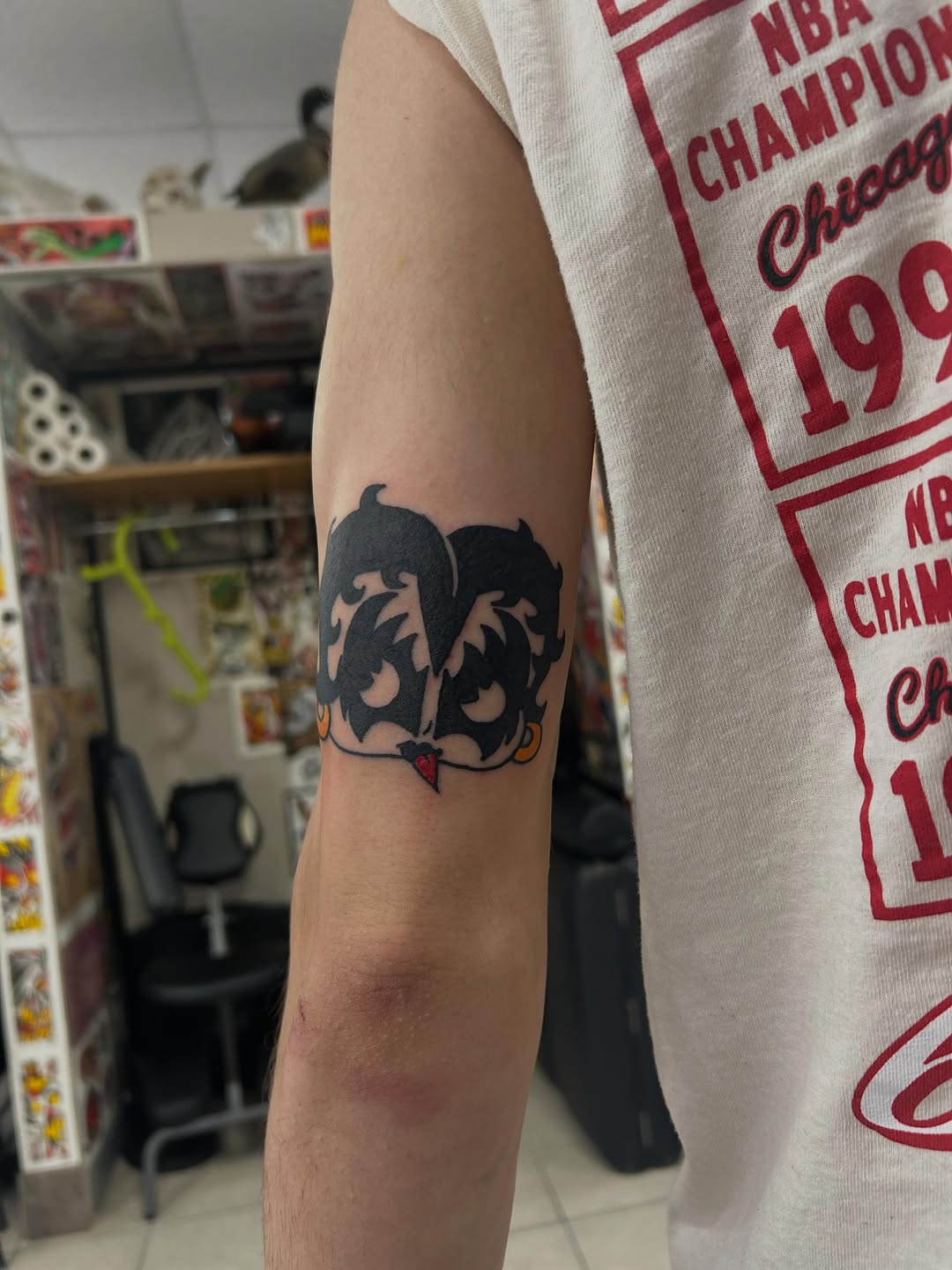 Tattoo by @lizdotcom_tattoo — blackwork