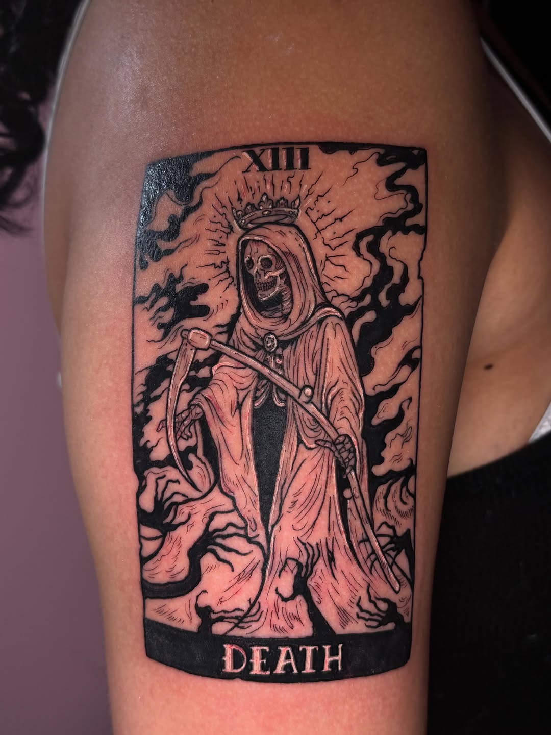 Tattoo by @teavangoghink — blackwork