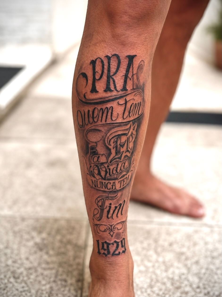 Tattoo by @mauricio_goiss — lettering_script, black_and_grey