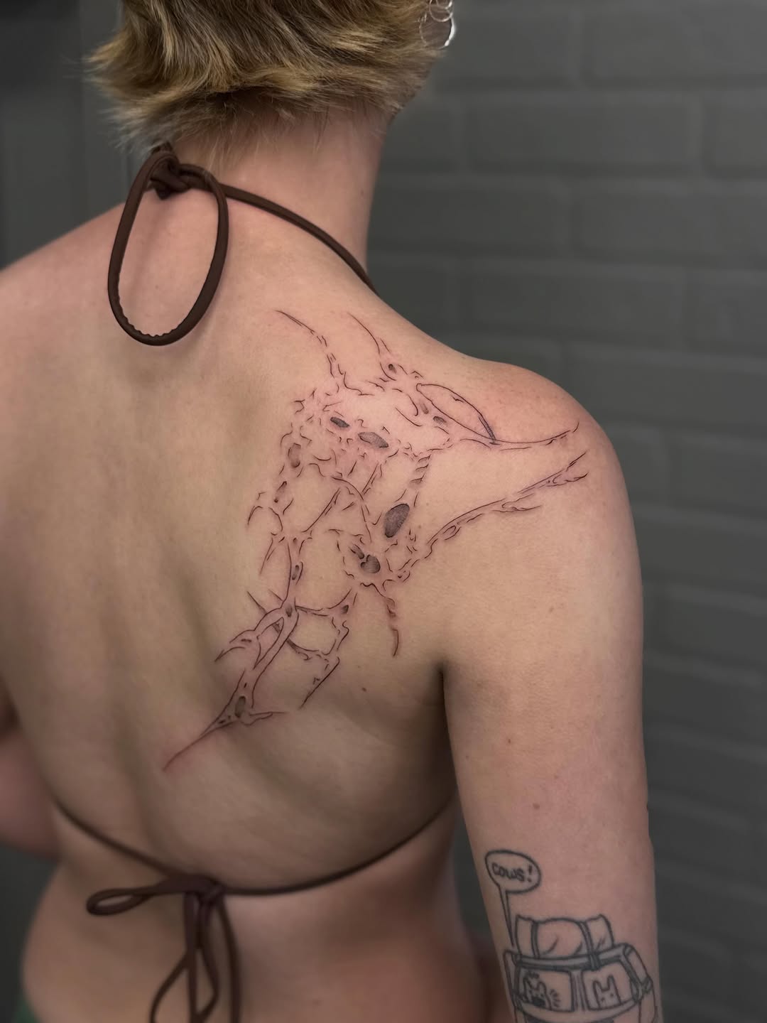 Tattoo by @vaehinked — illustrative, sketch