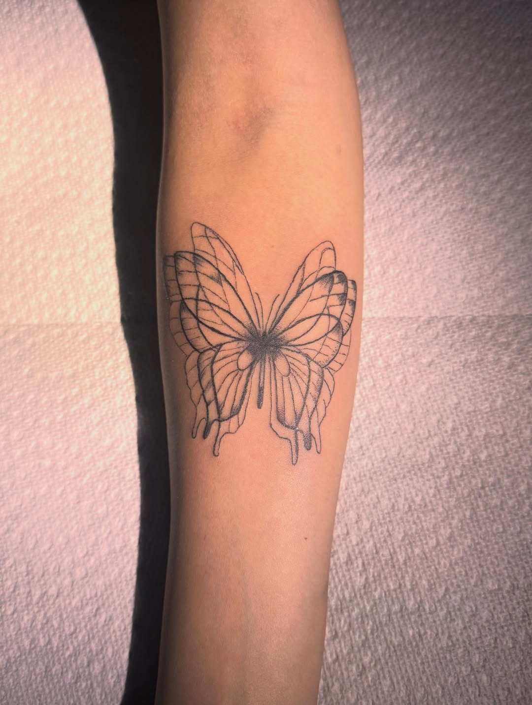 Tattoo by @tatsbycomet — fine_line