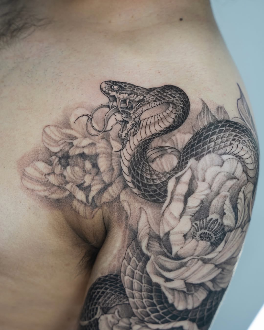 Tattoo by @tattoosbytri — black_and_grey, realism