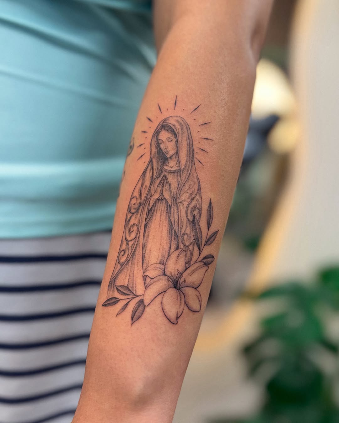 Tattoo by @danielmontoyaart โ illustrative, black_and_grey