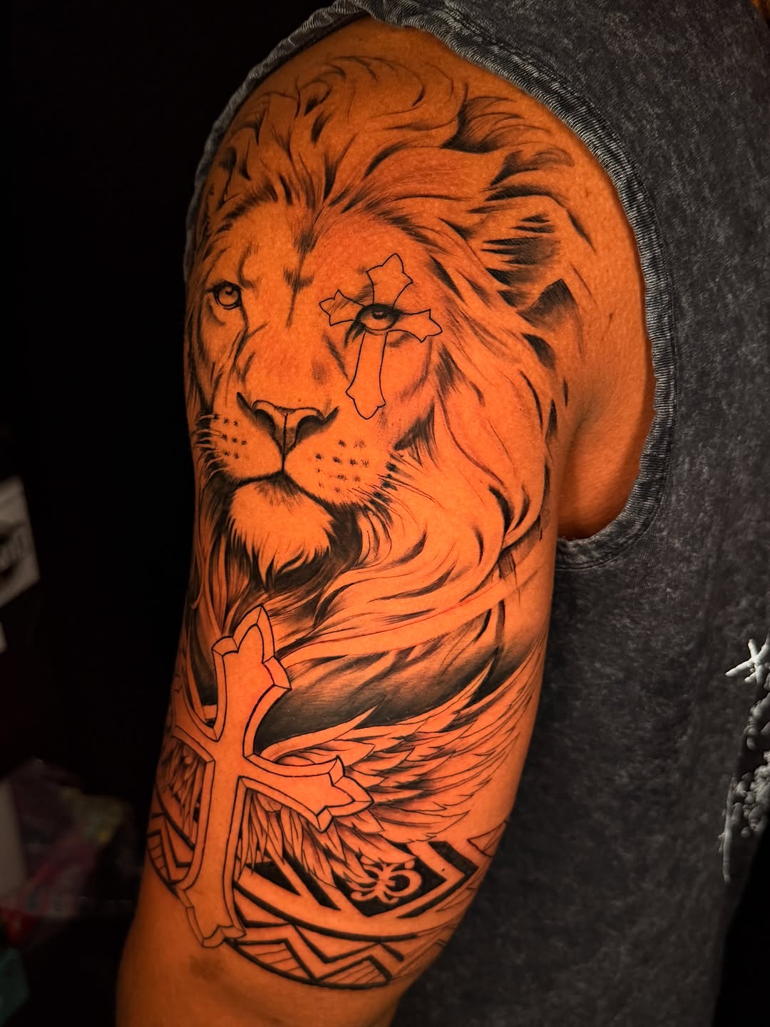 Tattoo by @xtina.inks — black_and_grey, realism