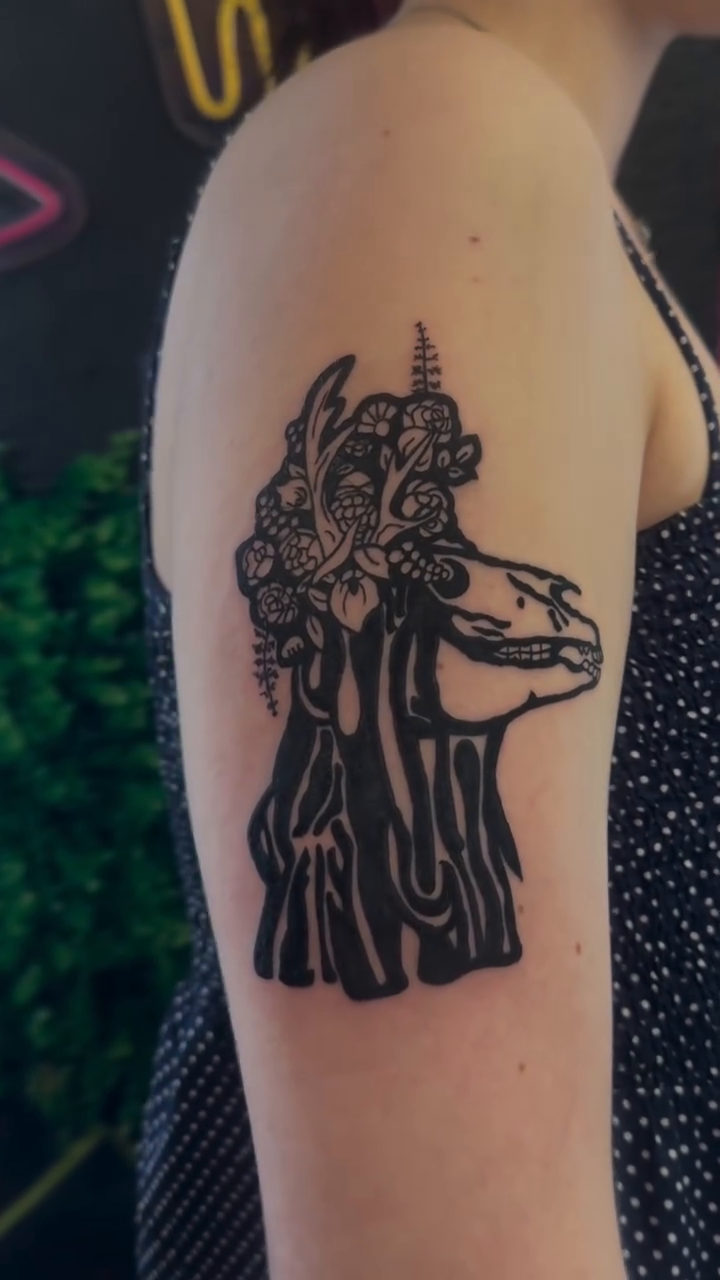 Tattoo by @fkry_tattoo โ blackwork, geometric
