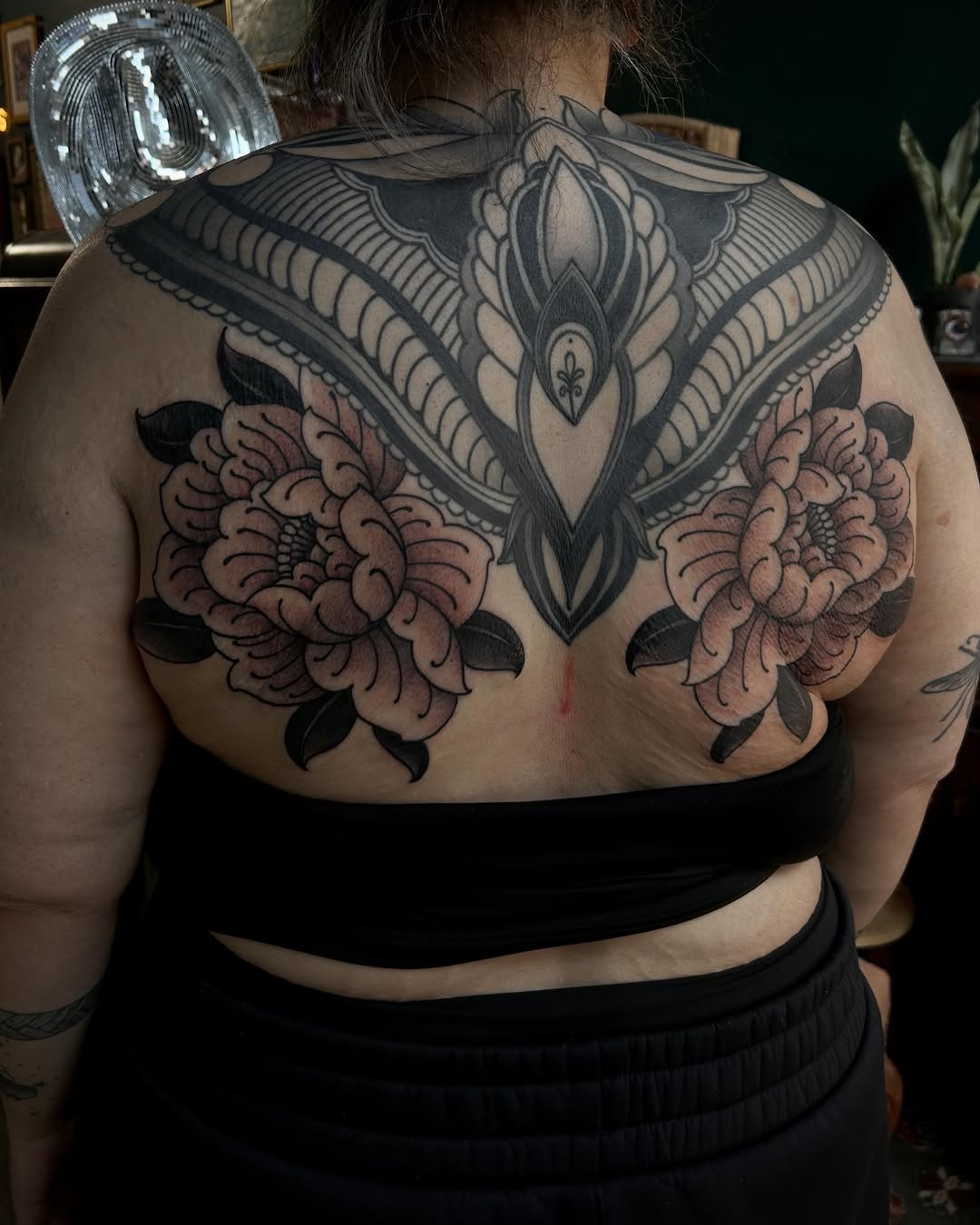 Tattoo by @karinatattoos β japanese_irezumi, black_and_grey