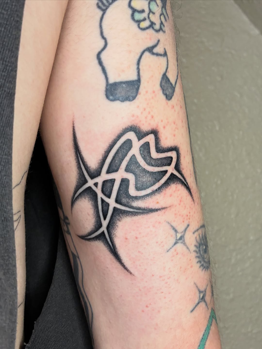 Tattoo by @sess_world β blackwork, illustrative