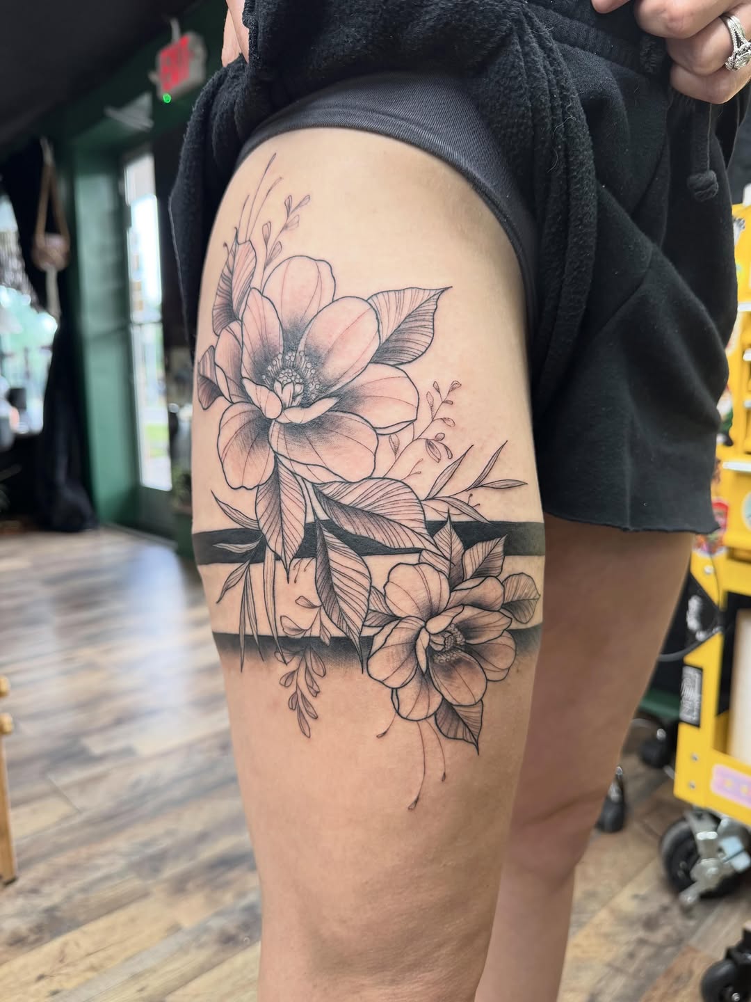 Tattoo by @waylenwaylen_ — fine_line, black_and_grey