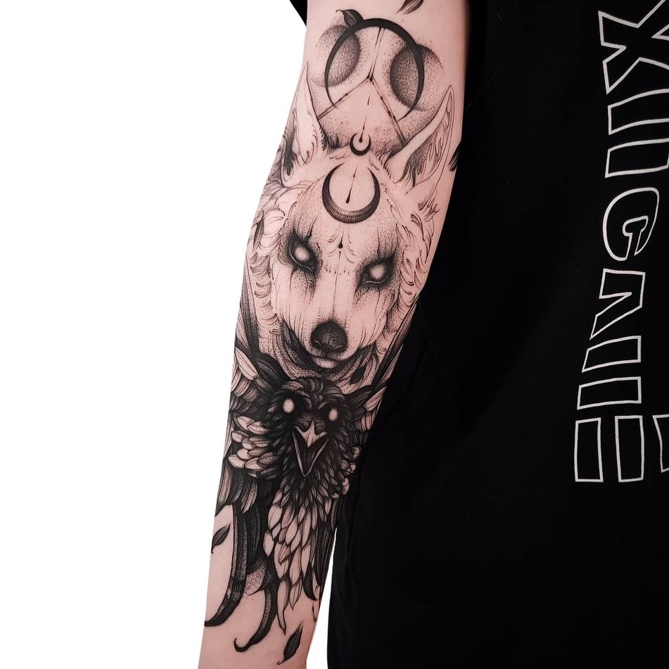 Tattoo by @vadiktt โ black_and_grey, realism