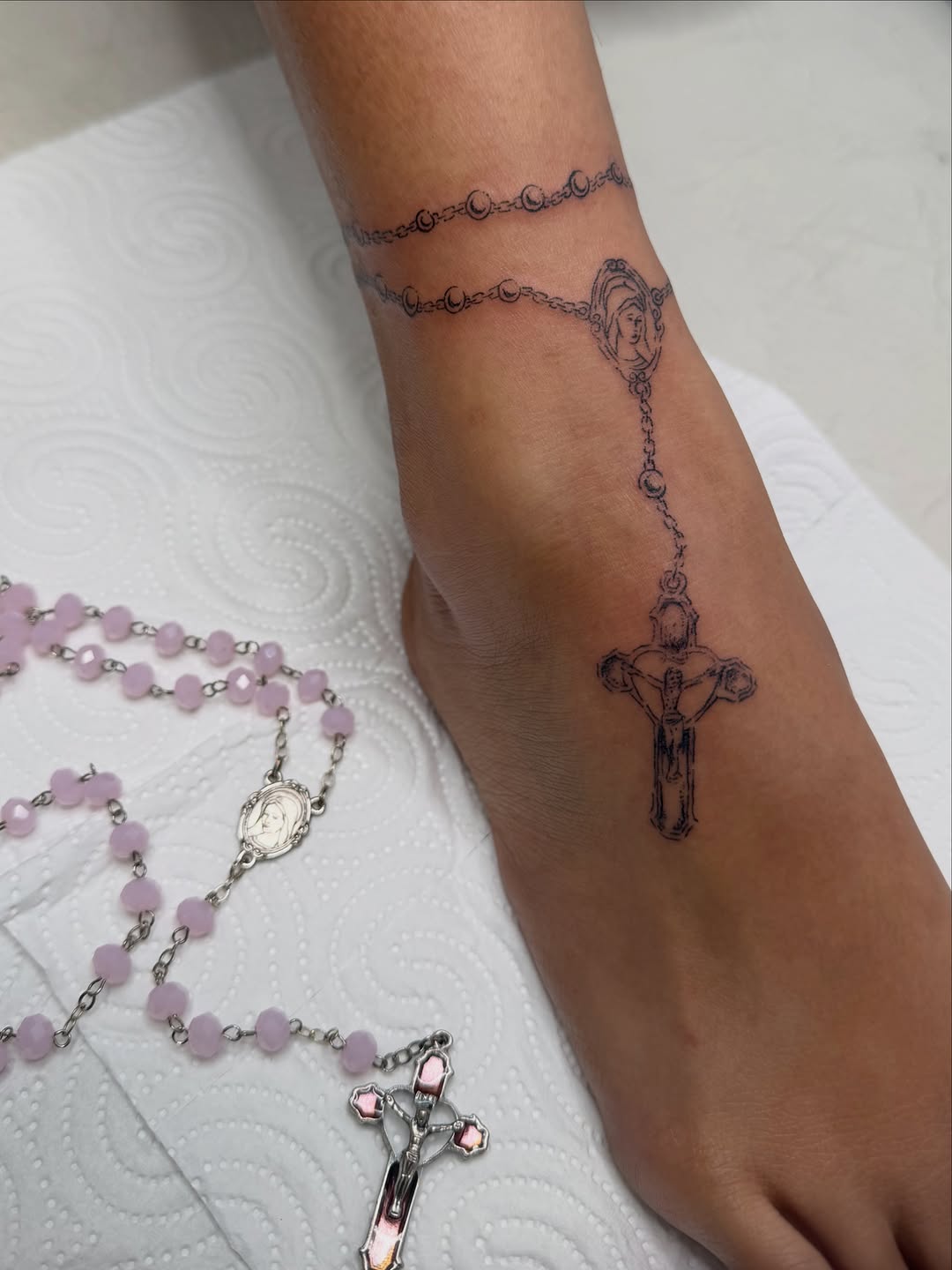 Tattoo by @thankyou4thetrust — fine_line, illustrative