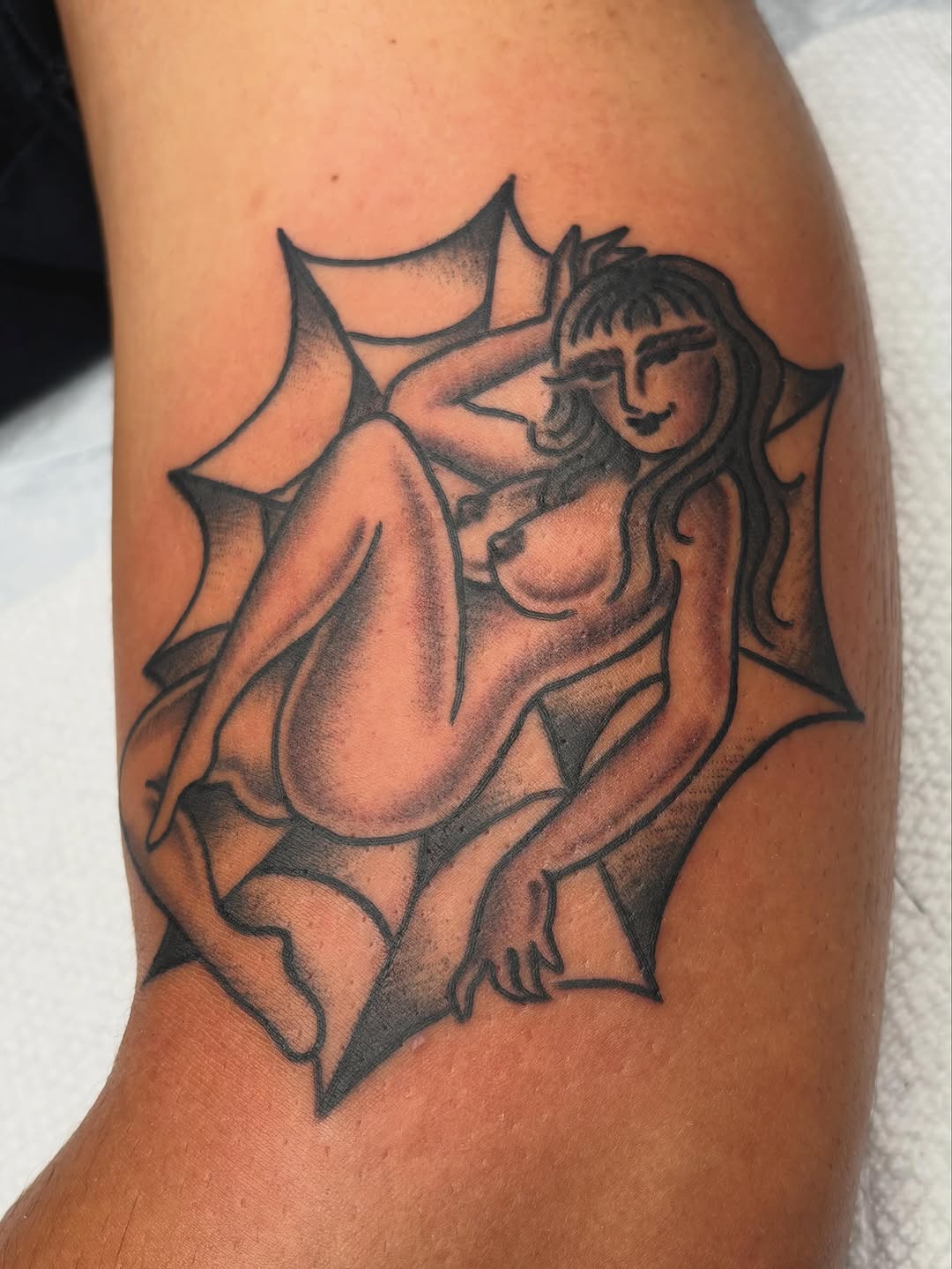 Tattoo by @karenforyoutattoo — american_traditional, black_and_grey