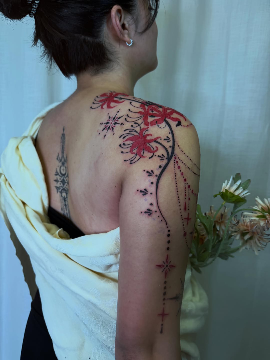 Tattoo by @skittykittykitty — fine_line, blackwork
