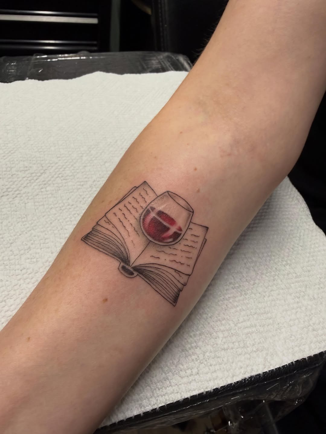 Tattoo by @aegang.inks β fine_line, realism