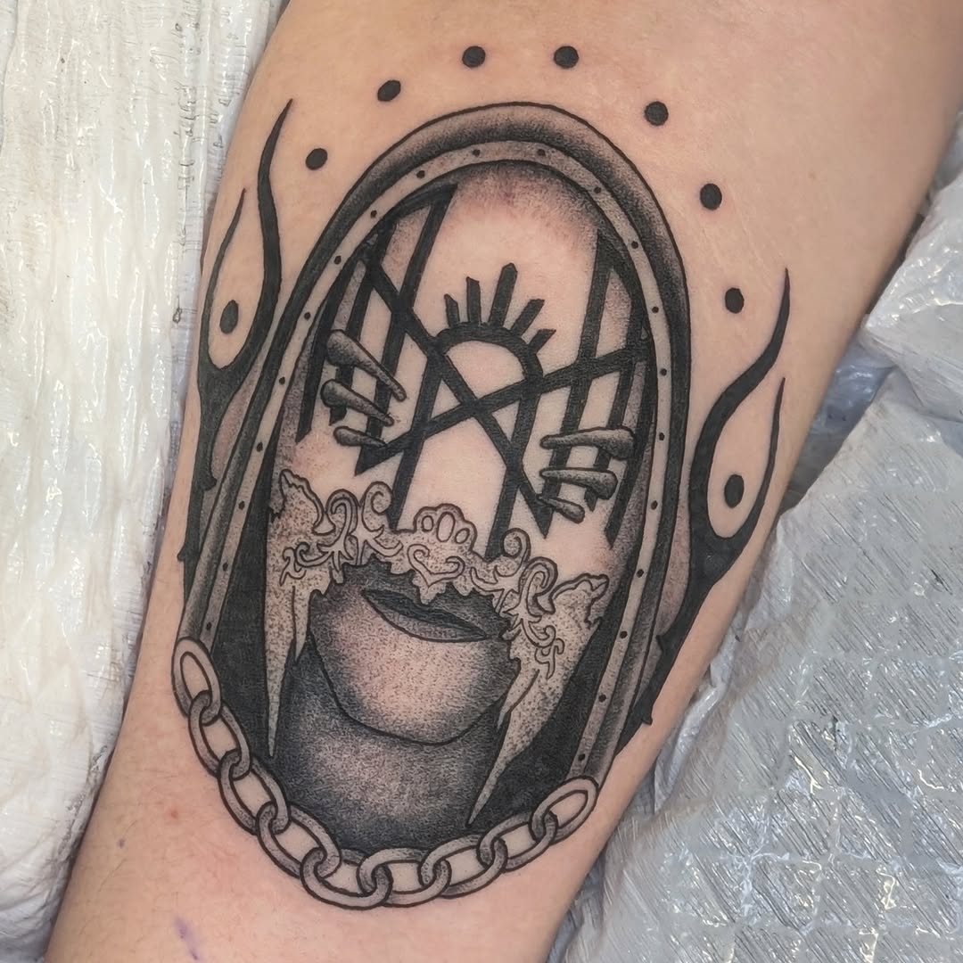 Tattoo by @casxket — blackwork, illustrative