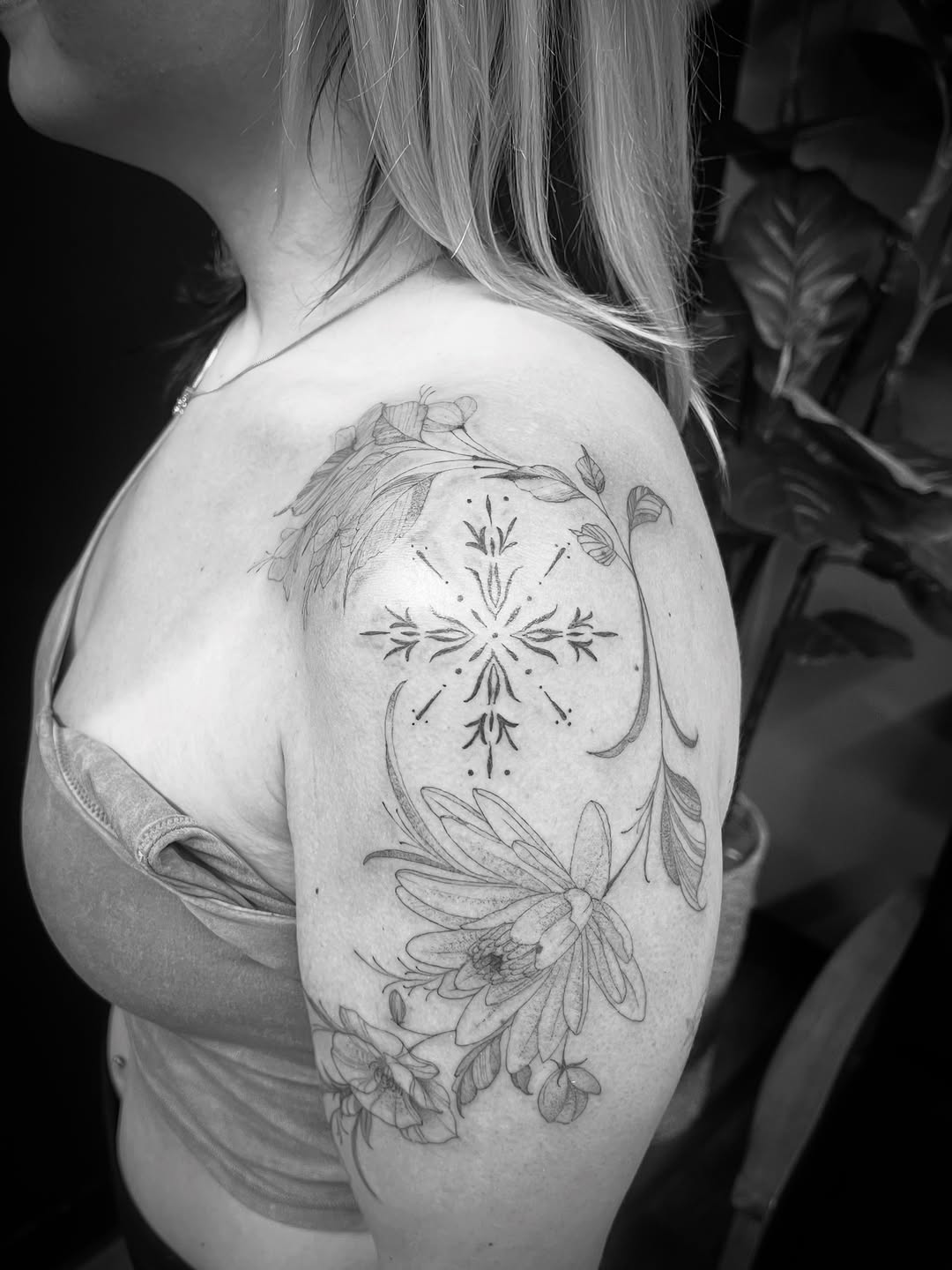 Tattoo by @samcedartattoo β fine_line