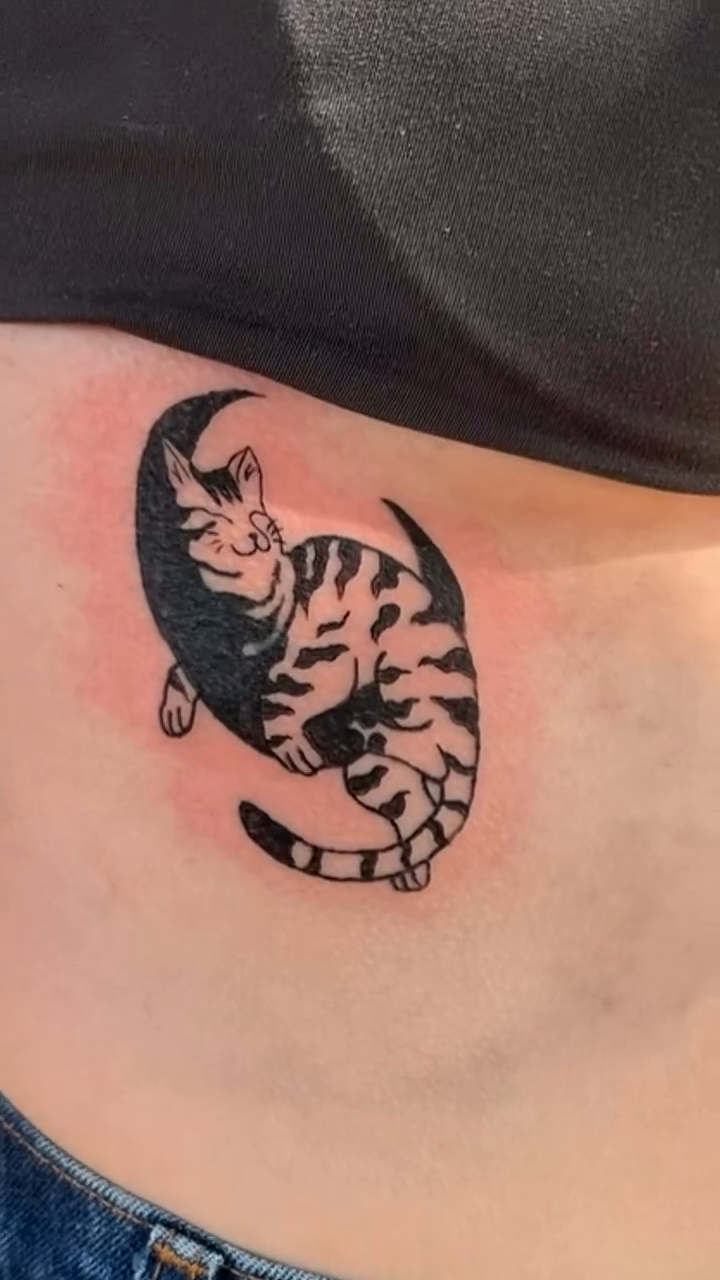 Tattoo by @inky_birdz โ illustrative