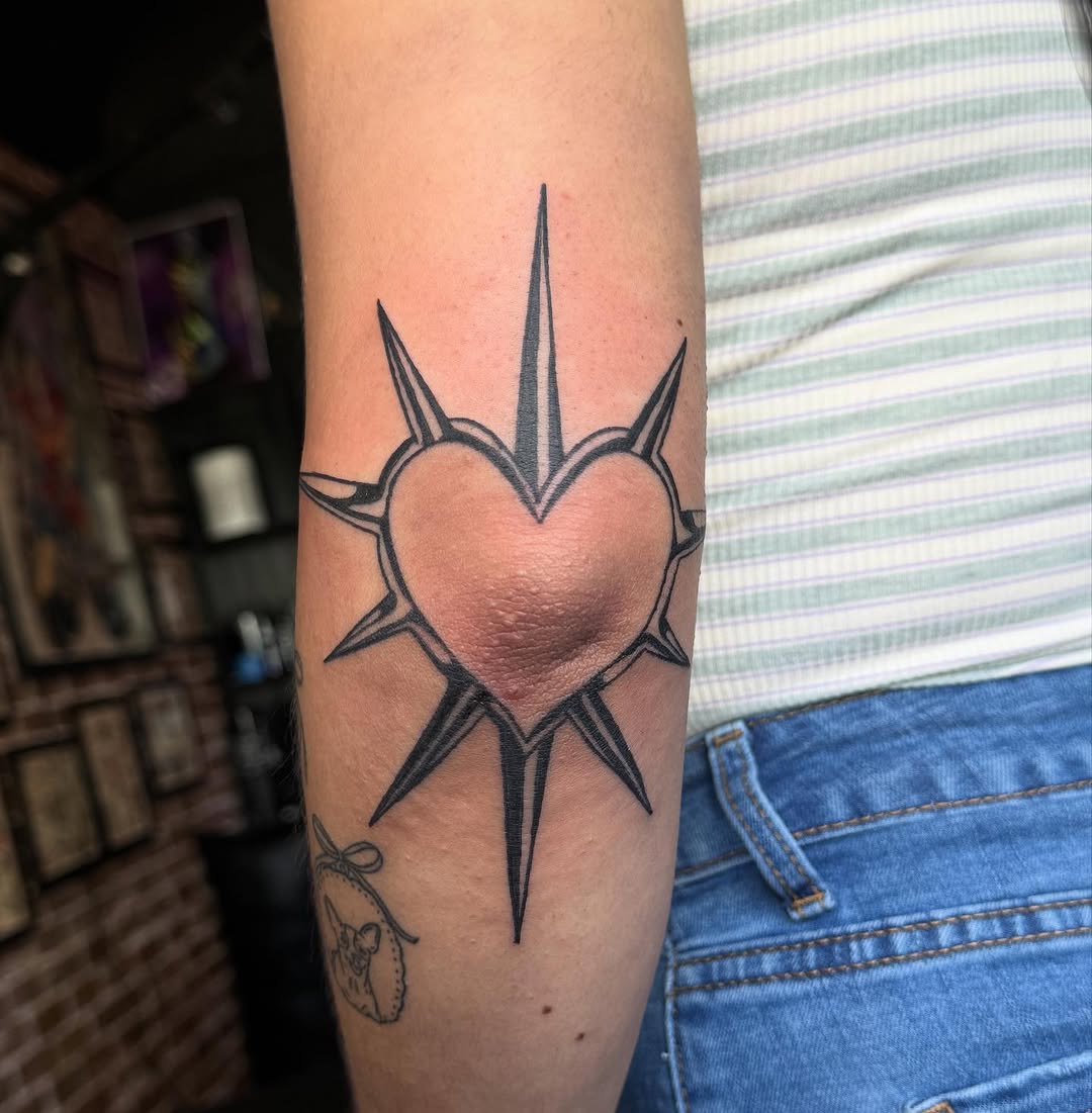 Tattoo by @mikailastattoos — blackwork