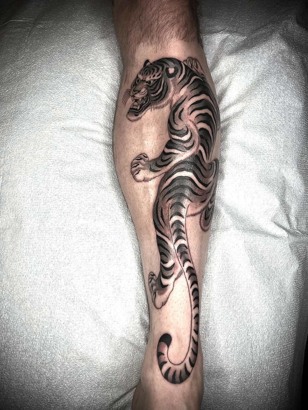 Tattoo by @linahsiaotattoo — japanese_irezumi, black_and_grey