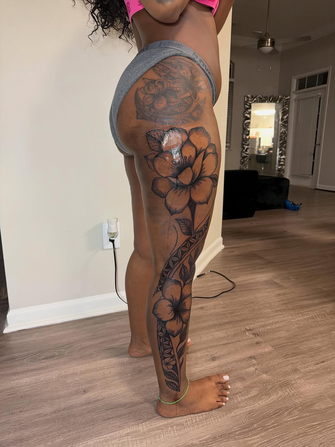 Tattoo by @nylainkedyou — black_and_grey, ornamental
