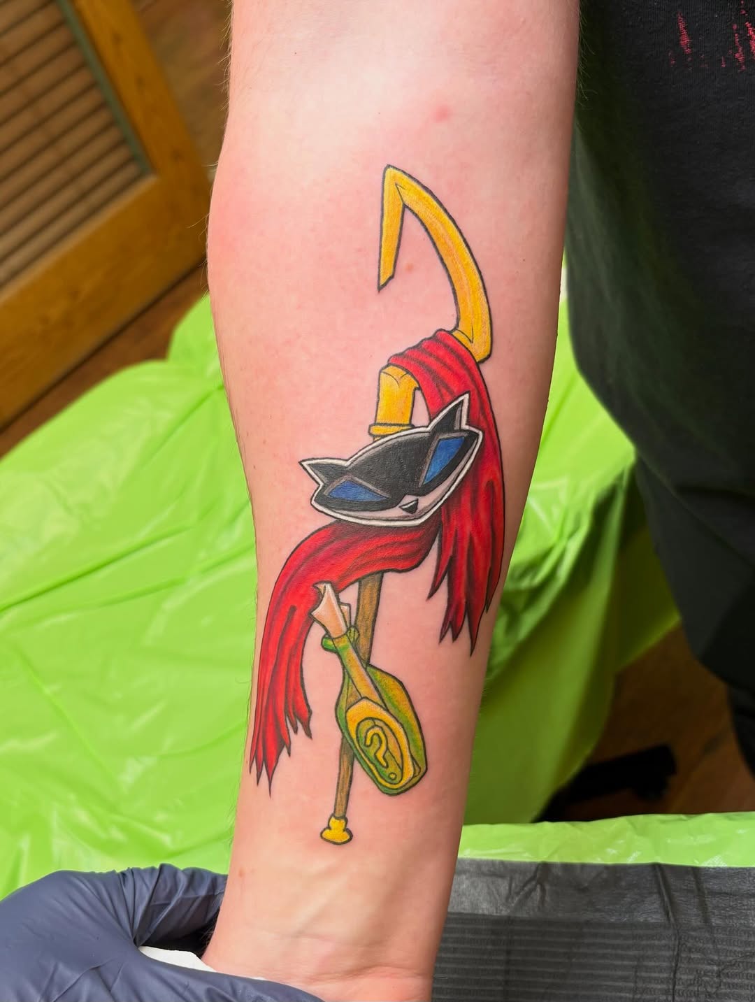 Tattoo by @meltrusty.taxtoos — new_school