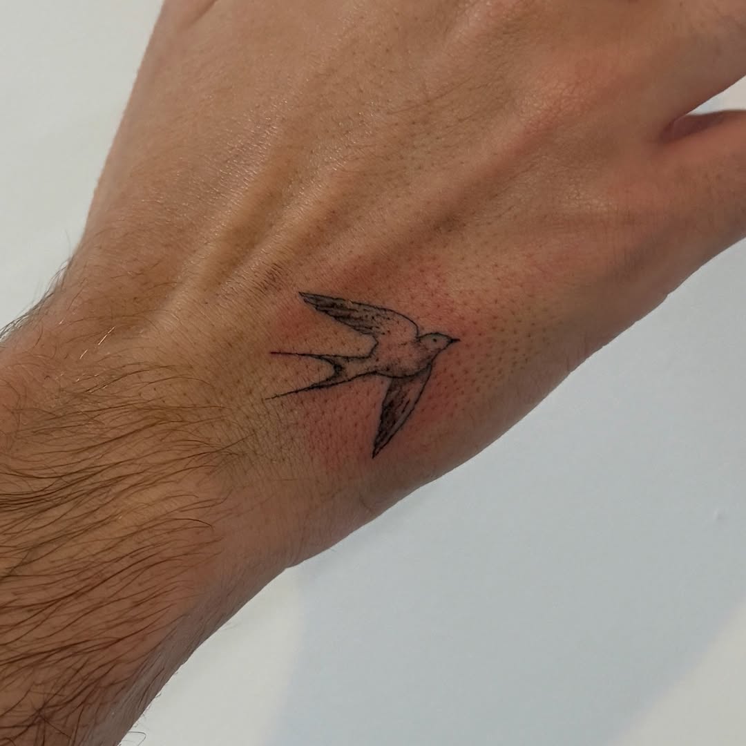 Tattoo by @kirstendeanna — fine_line, black_and_grey
