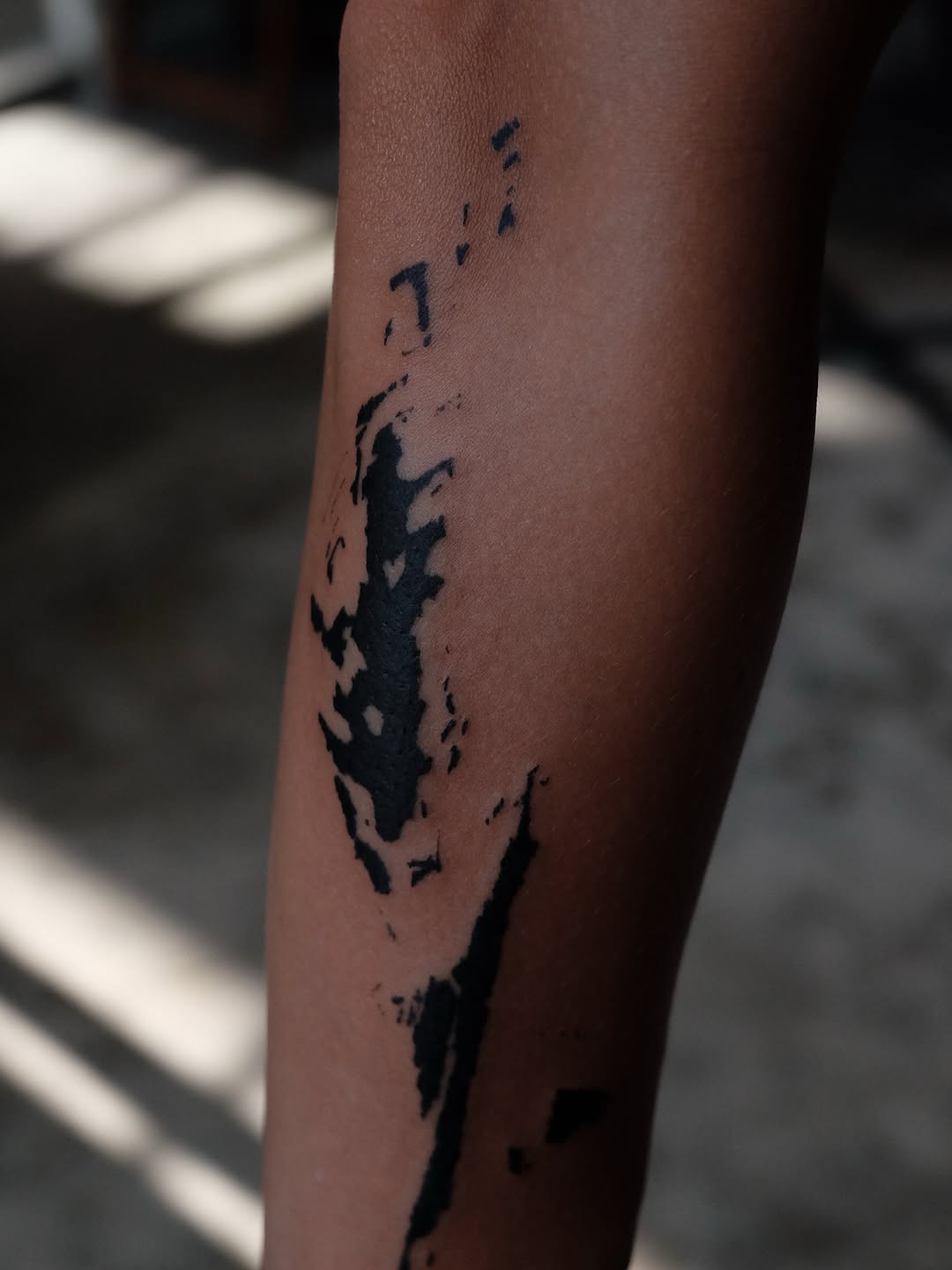 Tattoo by @tolstun.ink โ blackwork
