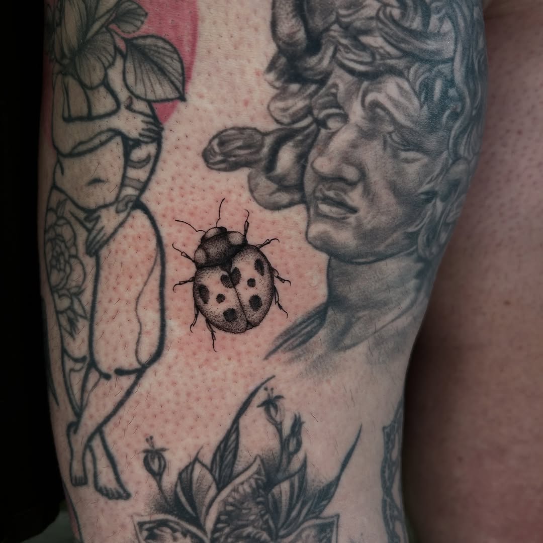 Tattoo by @ghoulysh β dotwork, blackwork