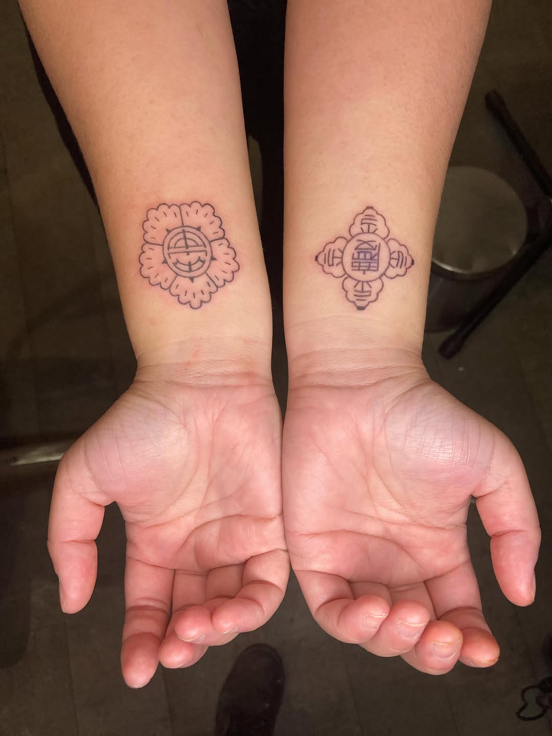 Tattoo by @lesser.burdock โ fine_line, minimalist