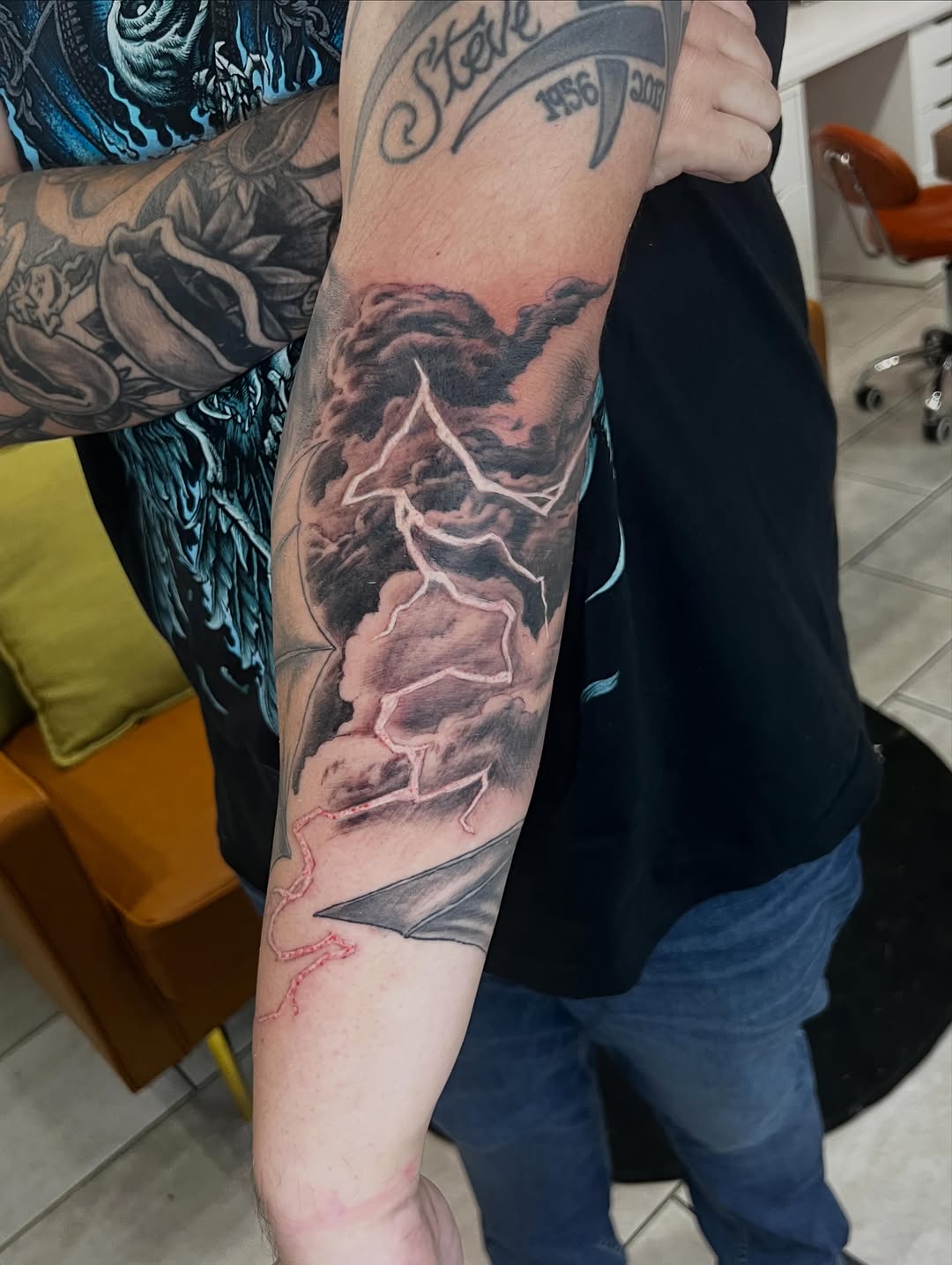 Tattoo by @tattoosbylevi — black_and_grey, realism